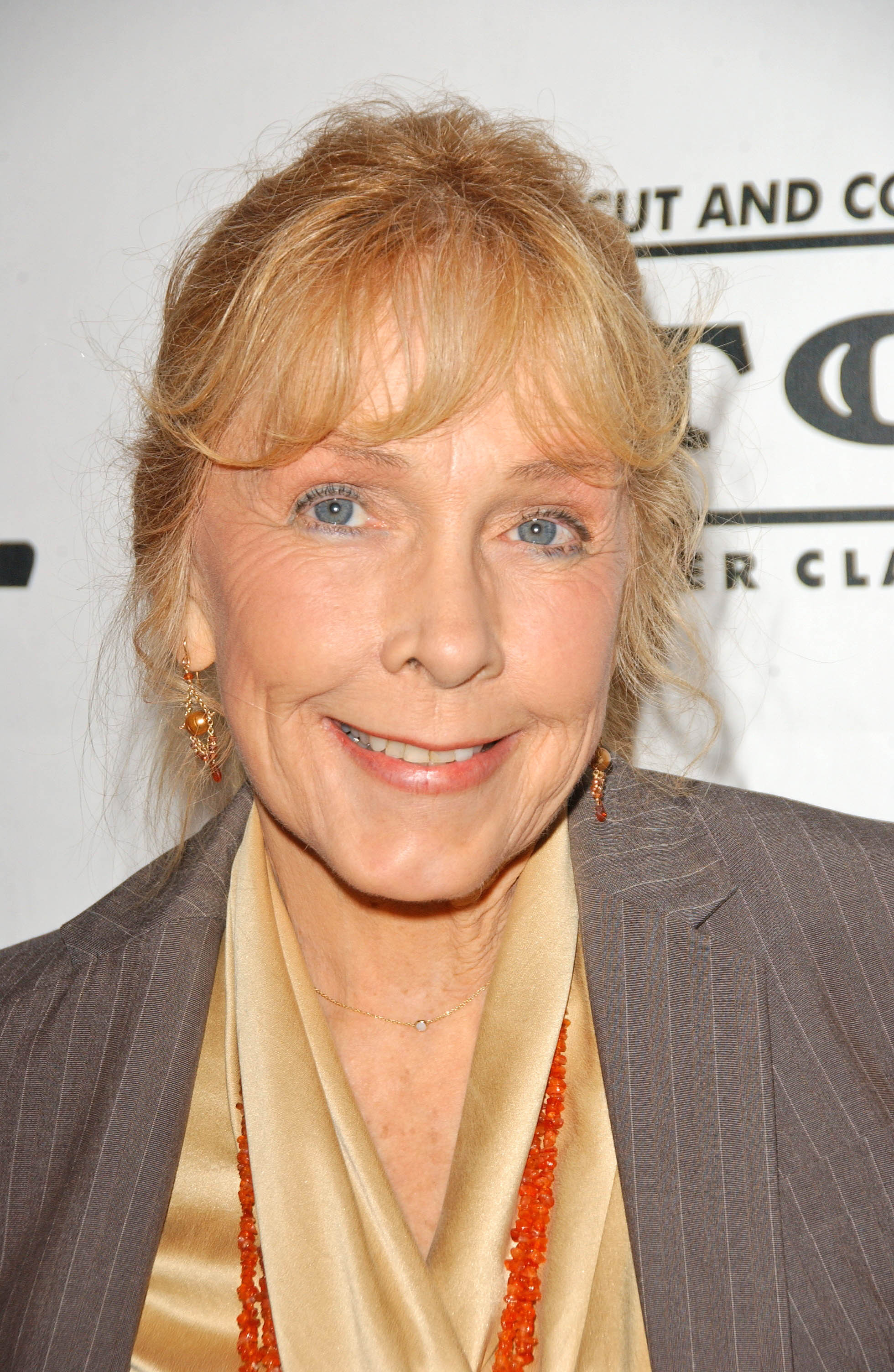 Stella Stevens shutterstock | GenealogyMagazine.com